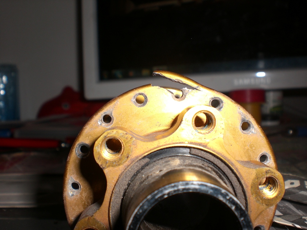 all hope is gone..... but i don´t let it go! thats only one hole! :P