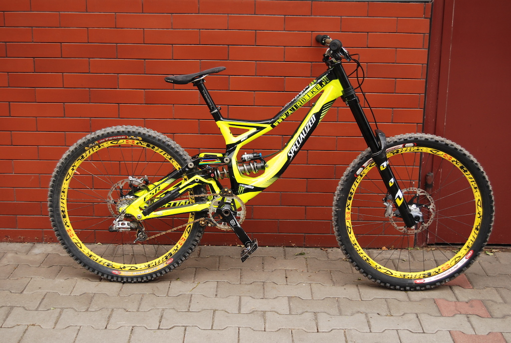 Specialized Demo 8 2011 update.. 888 rc3 fork