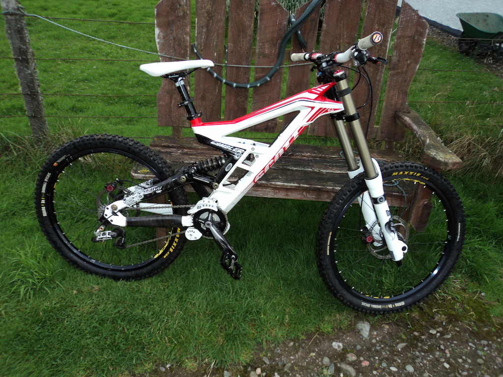 scott gambler dh 10 2009