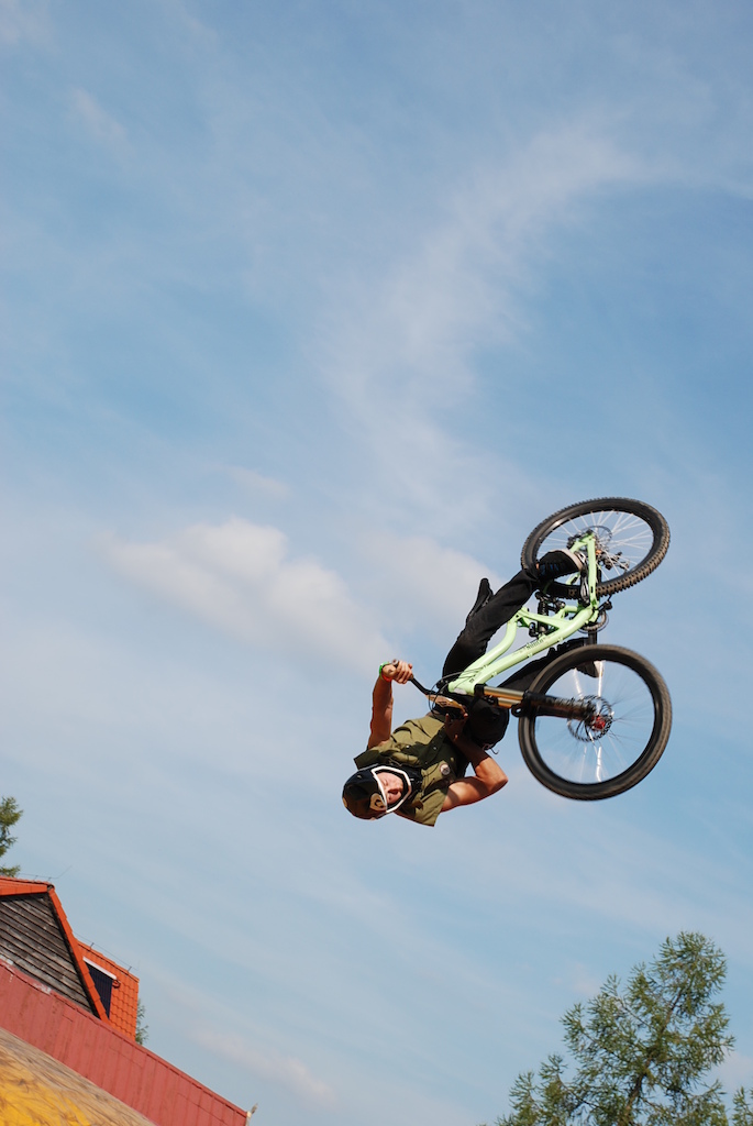 flip table flybag