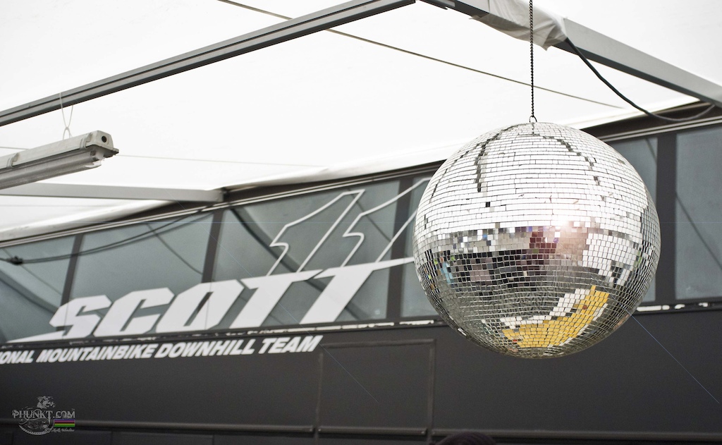 the scott11 pits getting ready for saturday nights piss-up with the disco glitter ball all ready to boogie