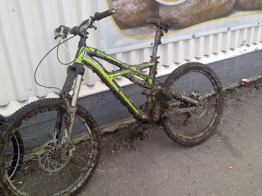 Last spring... If the bike was looking like this... Quess how I looked like? :D