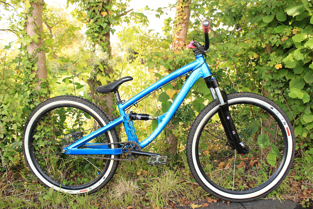 My new shine frame, forks/bars/stem need changing for my other bike and i need to shorten the chain