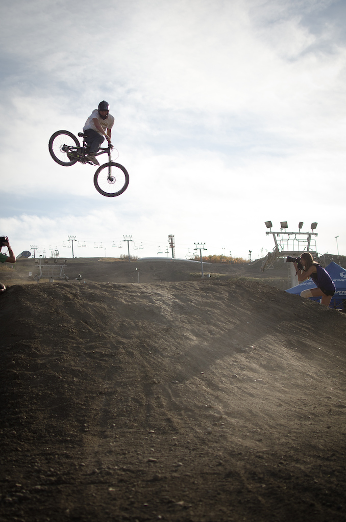 Calgary Whip Off!