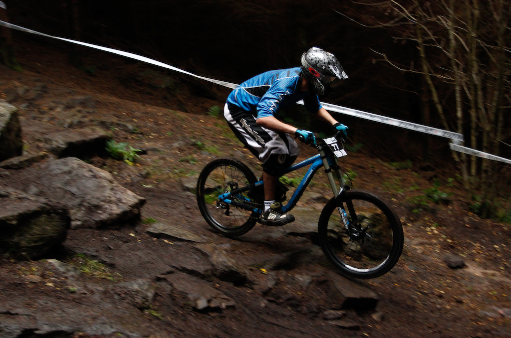 Help for Heroes Downhill race. photo by:TH Photos