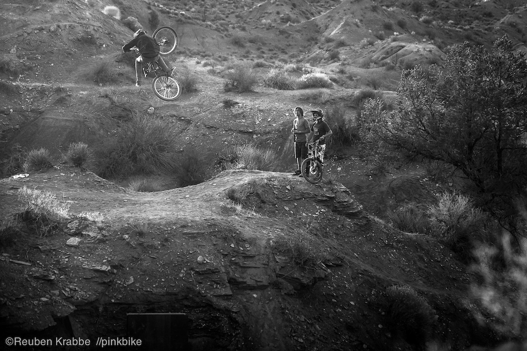 Thomas Genon exhibiting confidence with a bigger bike