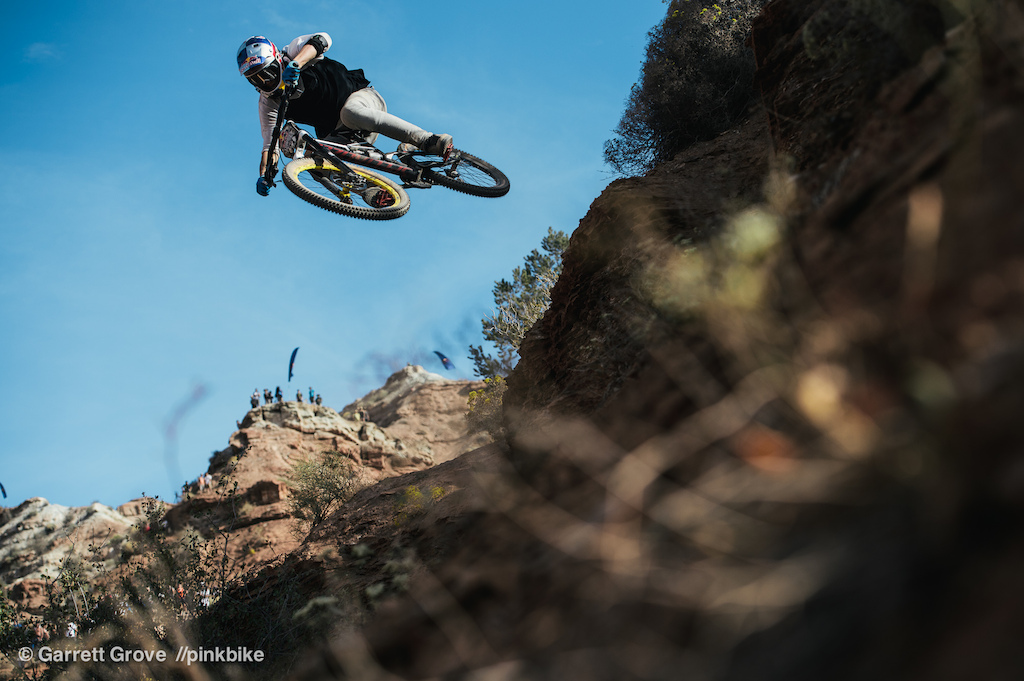 Martin Soderstrom linked this line together on his second lap qualifying him for the finals.