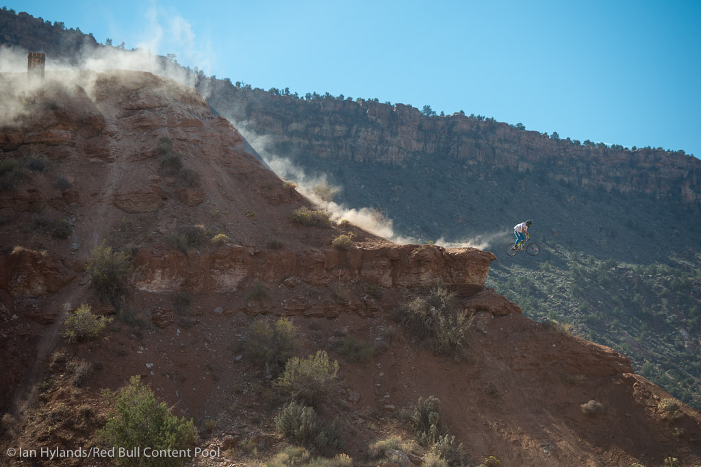 Sam Pilgrim blazing down the ridge and leaving a trail of dust in his wake...