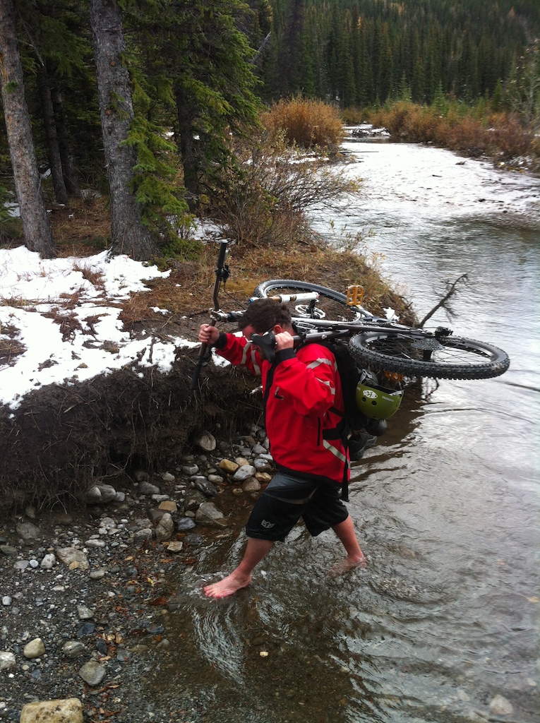 http://www.trailpeak.com/trail-Quirk-Creek-Wildhorse-Trails-near-Calgary-AB-814
