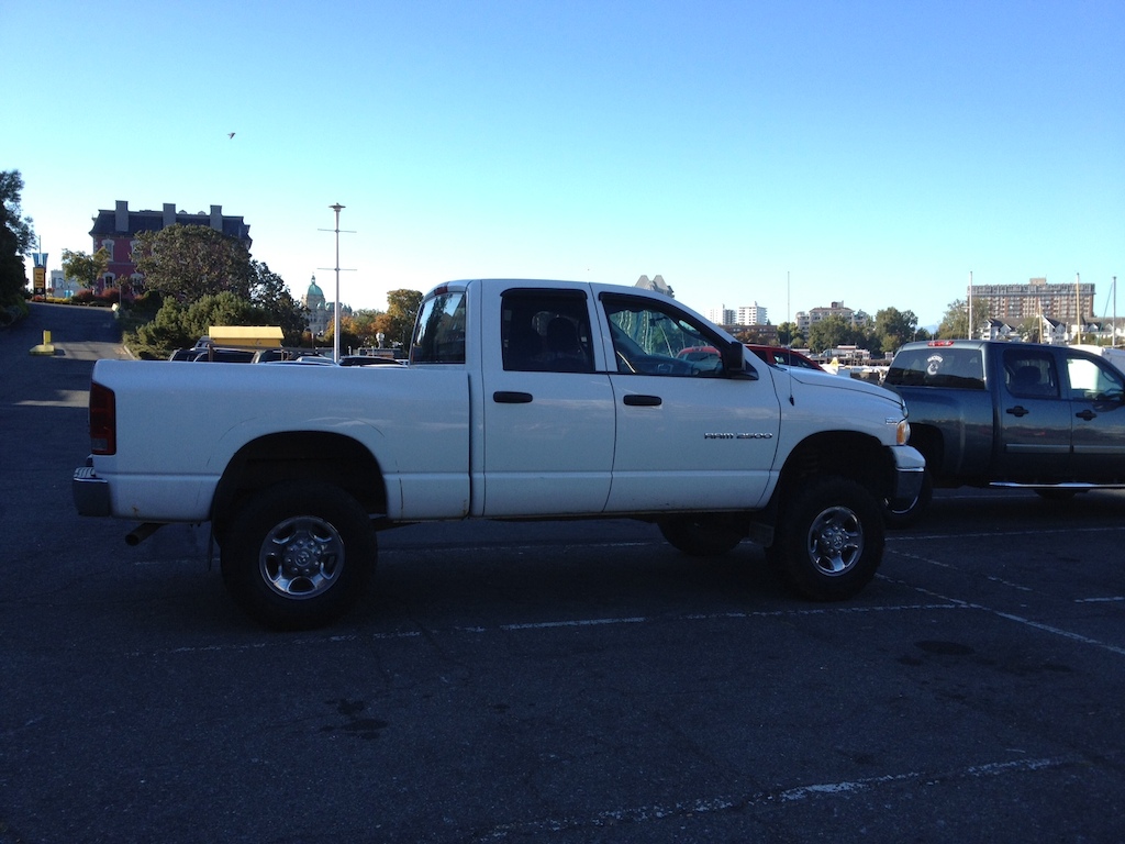 2005 dodge ram 2500 with 6" fabtech lift, full flowmaster and 35" tires.