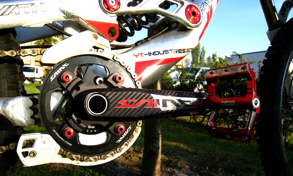 NL Design decals fitted, i think they look fantastic on the bike.