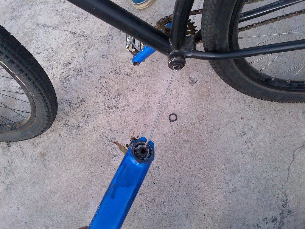 Old photo, but brent twerked the fuck out of his spindle that day. (stock 2009 P1 Cranks)

He now has SLX's