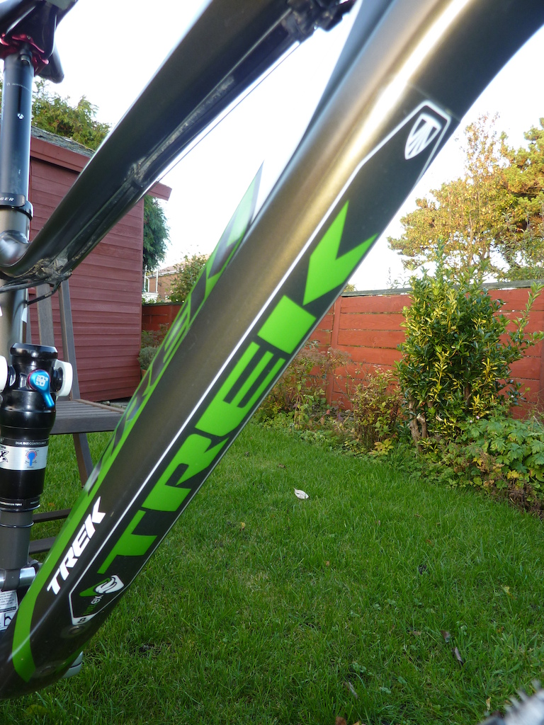 Downtube with 'Bike Shield' clear protective tape (fitted on the day I purchased the bike).
