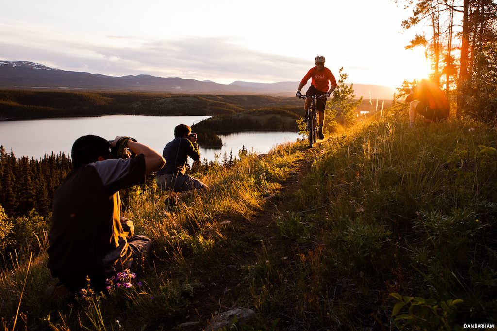 Behind the scenes of the Dan Barham Photo Clinic, a multi-day experience from Boreale Mountain Biking.