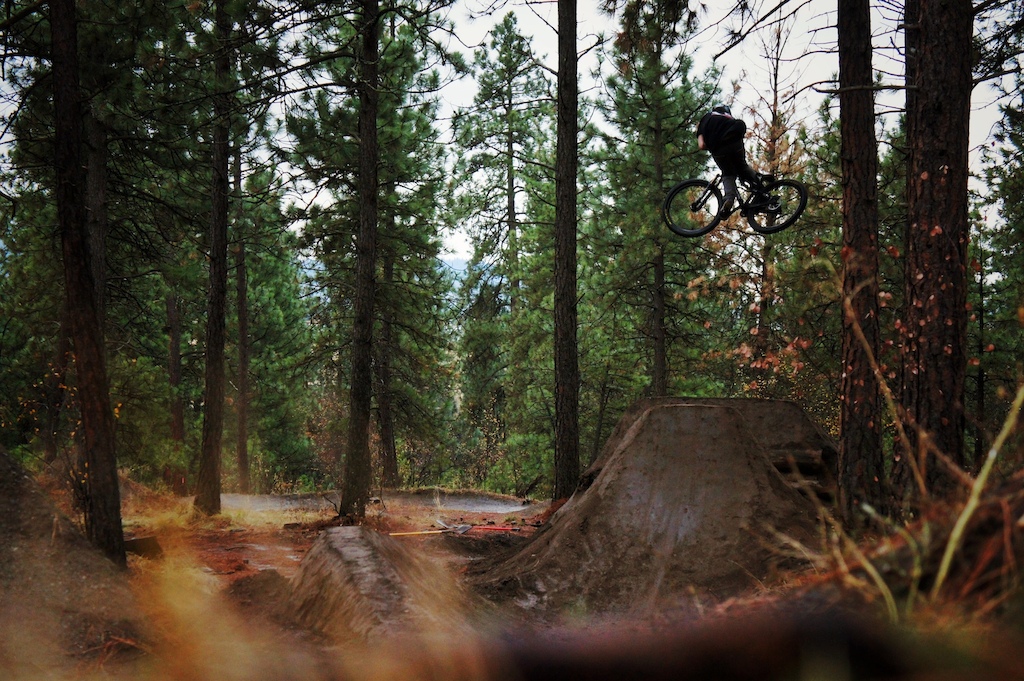Picked up my goodies package from Northwest Riders Clothing and headed out to the jumps to grab a few shots. It was raining hard the whole time but let up long enough to snap this banger. Stoked! 
Photo Credit: Thomas Yeates