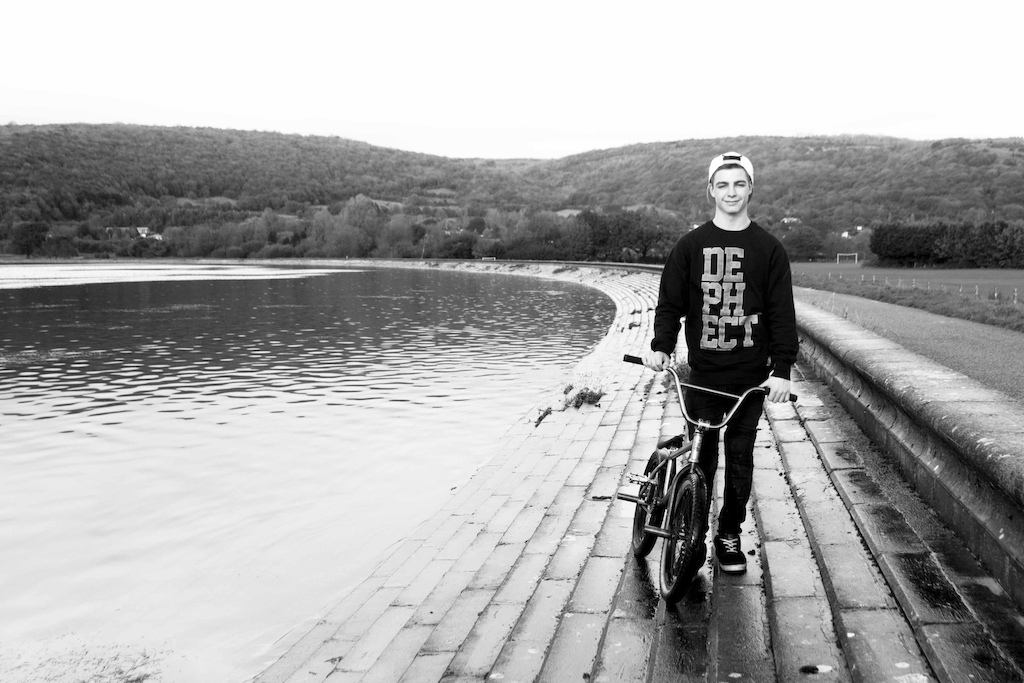 We were waiting for the skatepark to dry at Cheddar in Somerset, and because its in such a beautiful location we decided to take a new bike portrait.