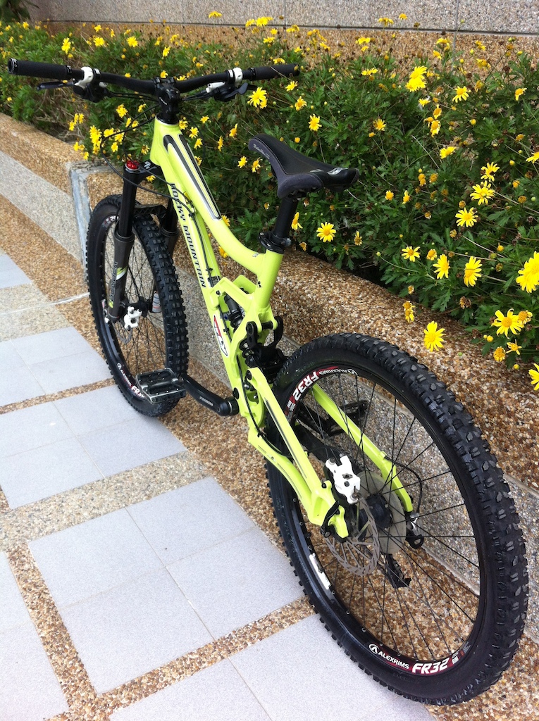 SE VENDE - Rocky Mountain Slayer SS año 2010 - Info: 0412-275-81-62