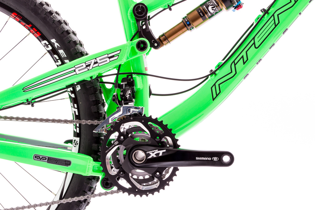 Check out the Intense Tracer 275 at http://fanatikbike.com/product/13intense-cycles-tracer-275-xt-complete-11039.htm