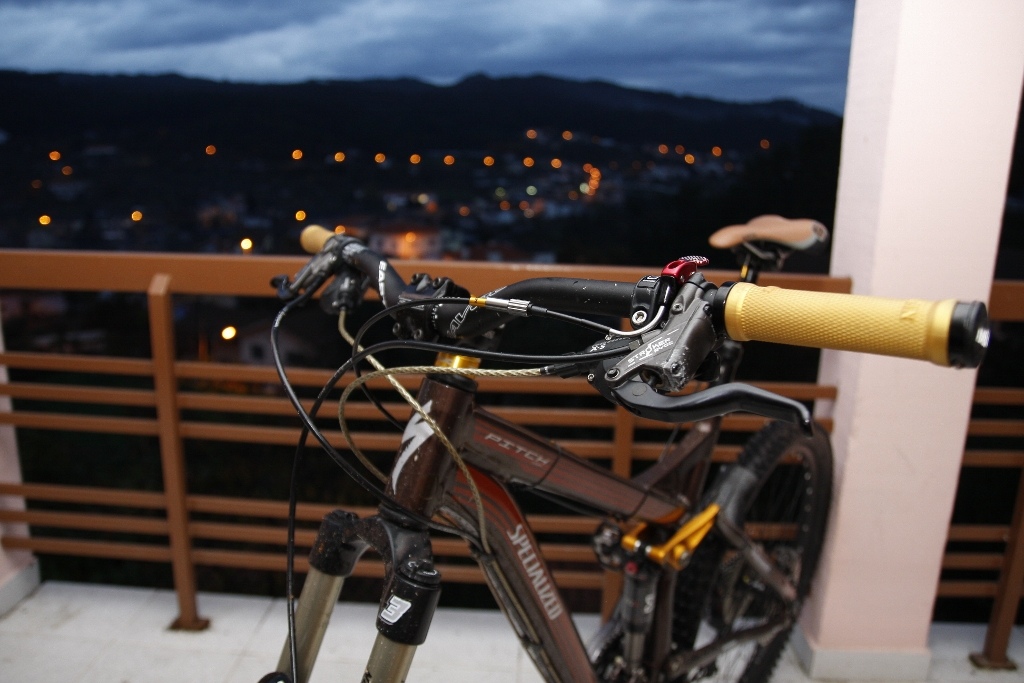New specialized pitch, some mods!
Telescopic
Specialized enduro boots
etc etc! :DD
