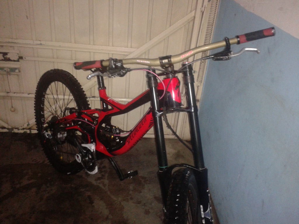 my specialized demo 8 with the new renthal handle bar and stem and the new pedals