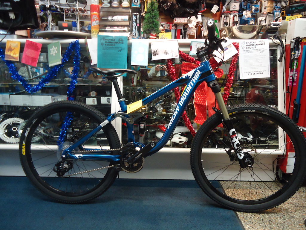 The new 2013 Rocky Mountain Slayer! Now at ZM! PM for more info!