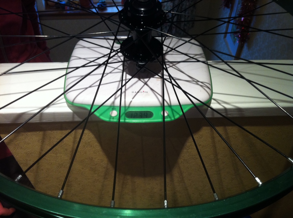 Stock front wheel from Saracen Amplitude CR3 - 1239g