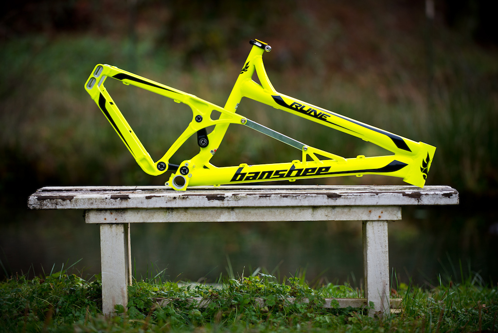 New Banshee Rune frame just arrived, and it's LOUD!