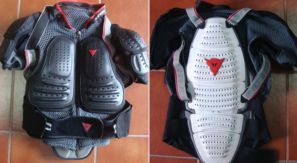 Colete Dainese, Tam. M 
Preço: 120€