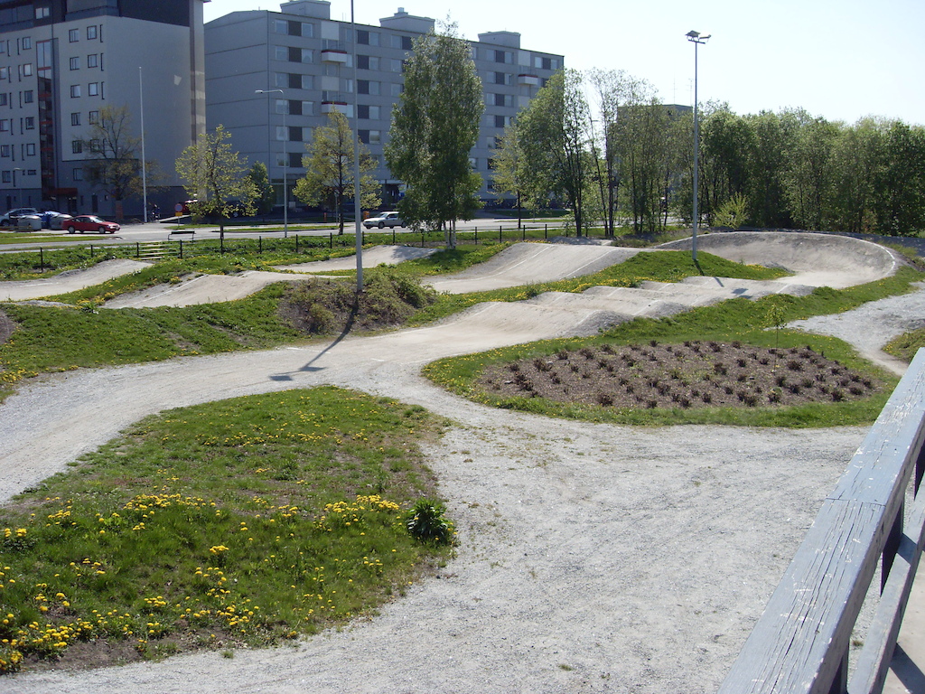Just showing the Kupittaa nice pumptrack. If you pass close to Turku, you need to ride there!