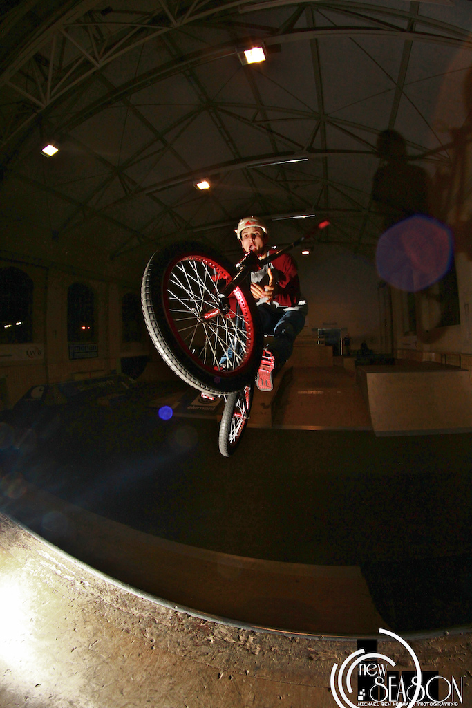 Bar to feaky
