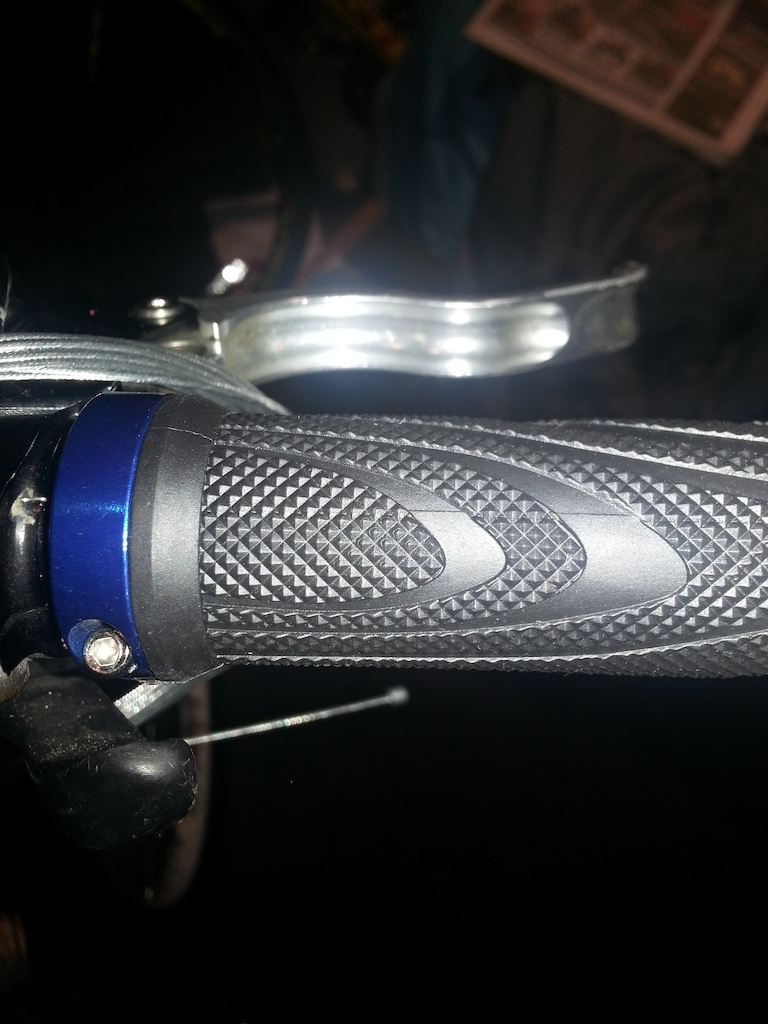 grips