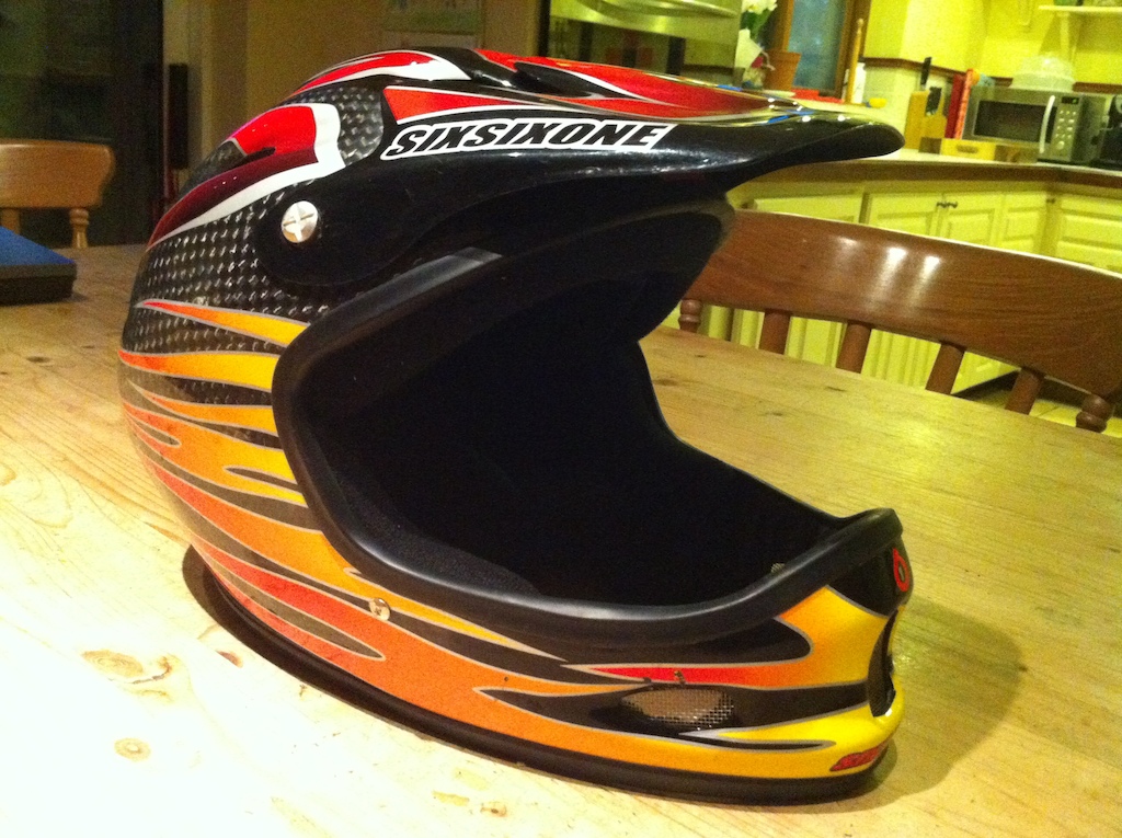 661 Carbon Full Face Helmet Size L/XL