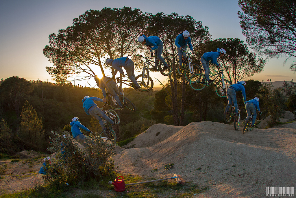 360º triple barspin