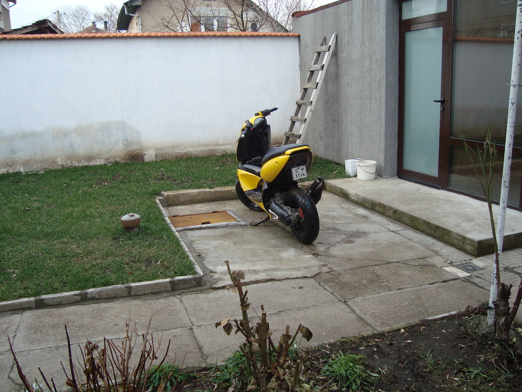 Aprilia Area 51
