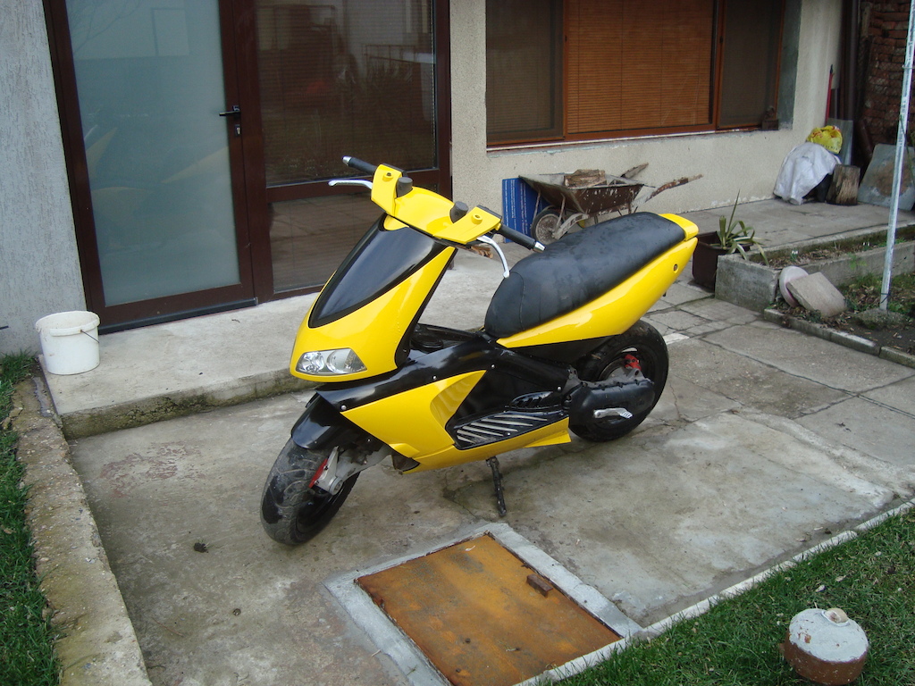 Aprilia Area 51