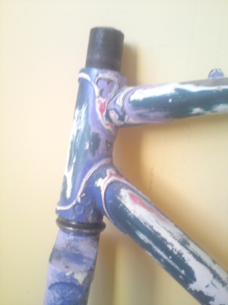 Frame details. Before painting. Thanks to Never-Stop for sorting me out with it.