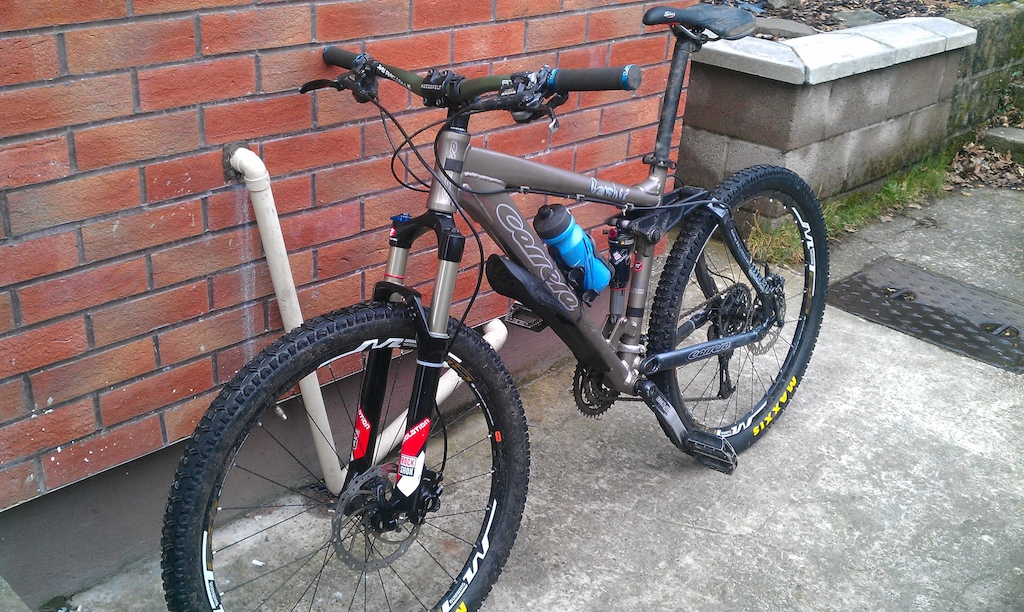 new forks new wheels new bars new tyres  oooshhh