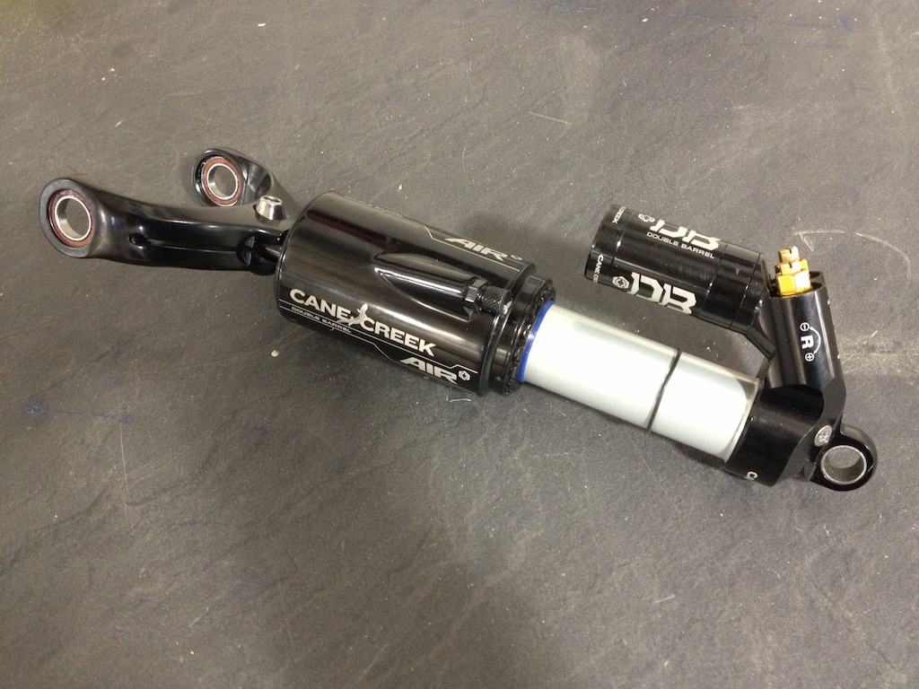 Cane Creek Double Barrel Air + Specialized Demo 8 Carbon