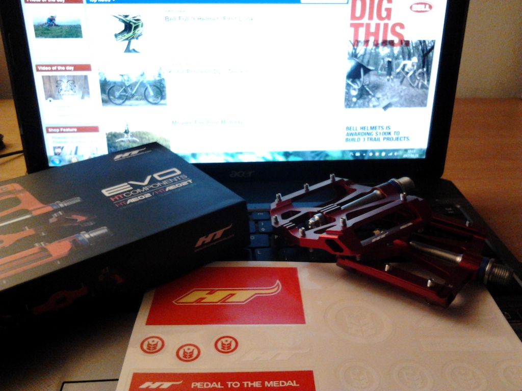 My new pedals... fap fap :D
HT evo AE02 (305g) :D