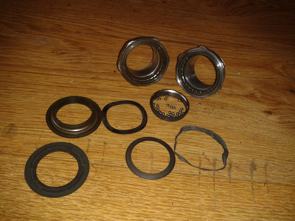 E-Thirteen bearings died after 11000km of abuse