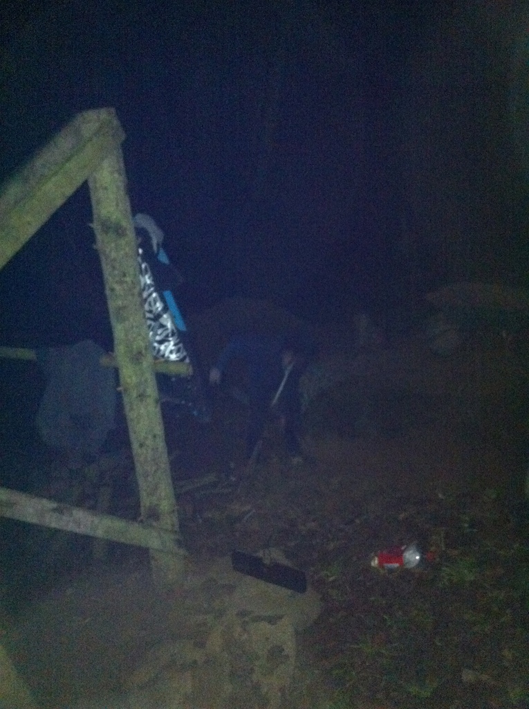 Night dig with one tiny light ha