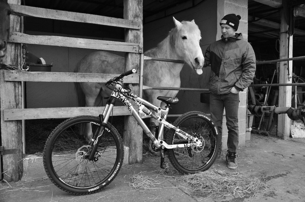 NS Bikes SODA 
With my horse
http://www.ns-bikes.com/morgan-dupontreue,326,pl.htm