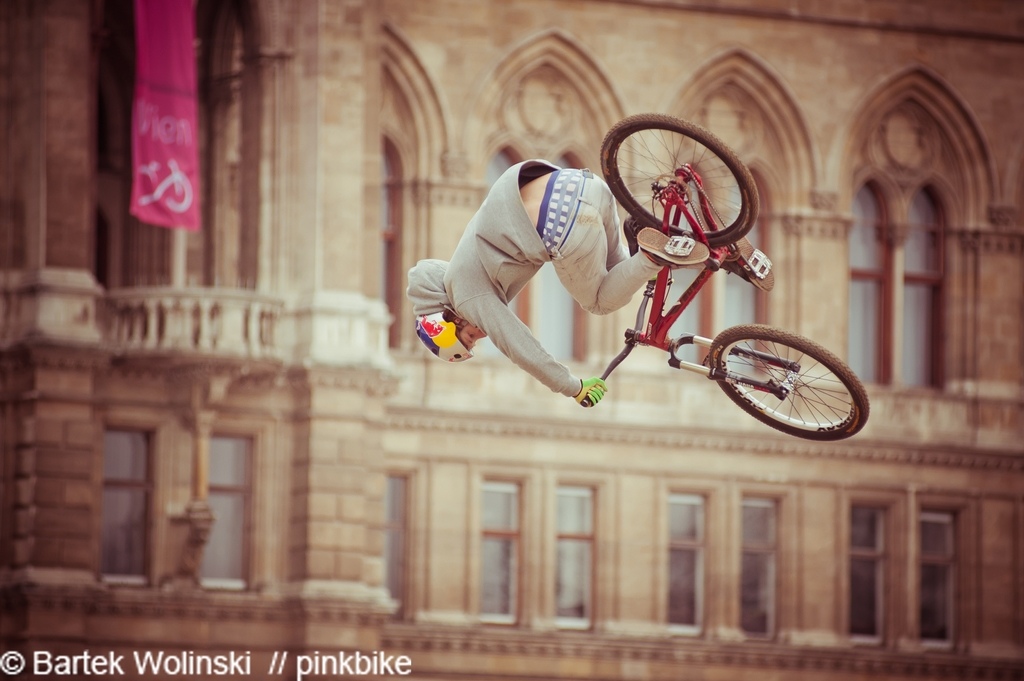 Smooth 360 on the first jump