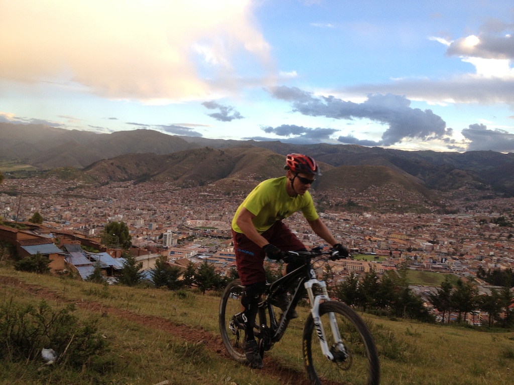 Riding the Scott Genius 720 in Cusco.