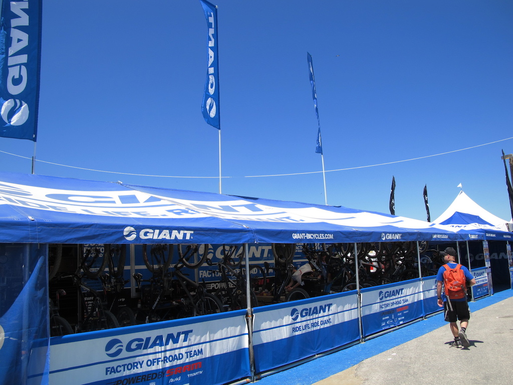 Giant was on hand to take care of all their racers this weekend and show off some of their latest bikes.