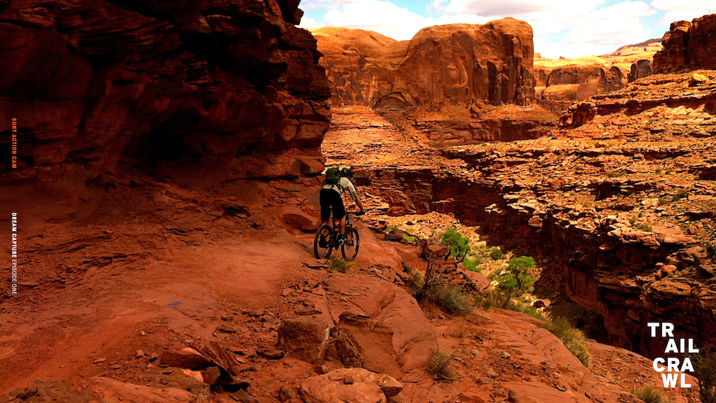 Action Cam by Sony Presents
Dream Capture - Episode 1
Thomas Vanderham's Trail Crawl
