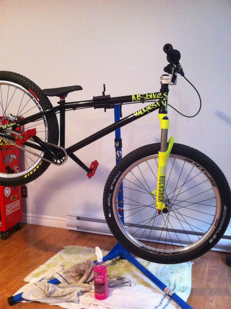 built up on my new 2013 ns majesty park frame all the parts that where on my p1 are on  this now