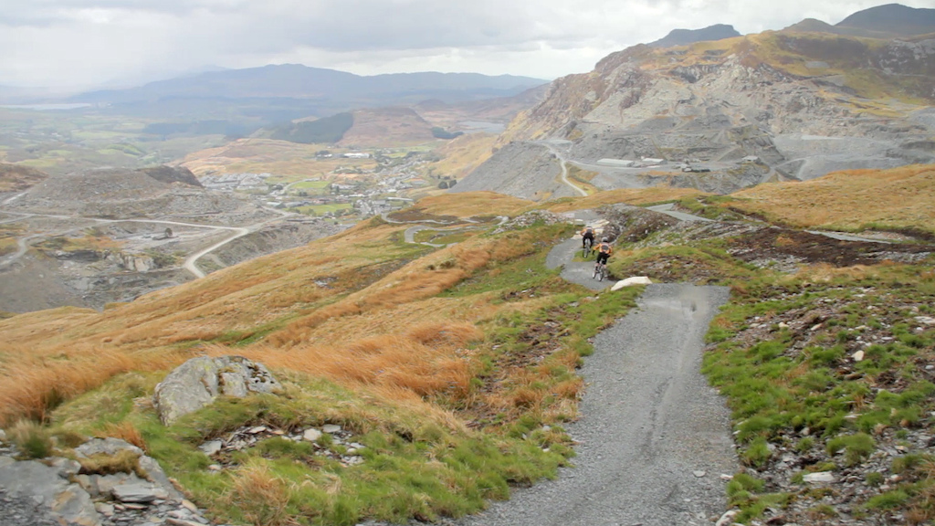 Screenshots from the latest Continental edit where the boys from the enduro team hit of North Wales' hottest downhill venue - Laurence CE - www.laurence-ce.com