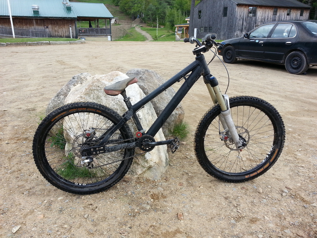 Le Toy 4.