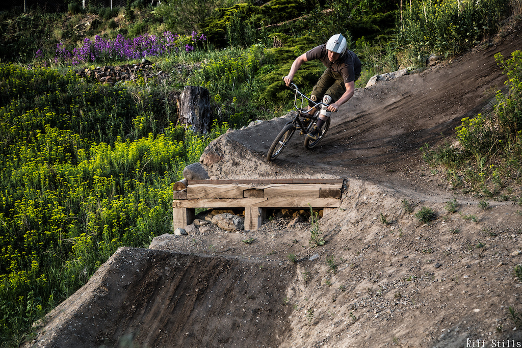 Life In The Loops Taylor Gang Tuesday's Pinkbike